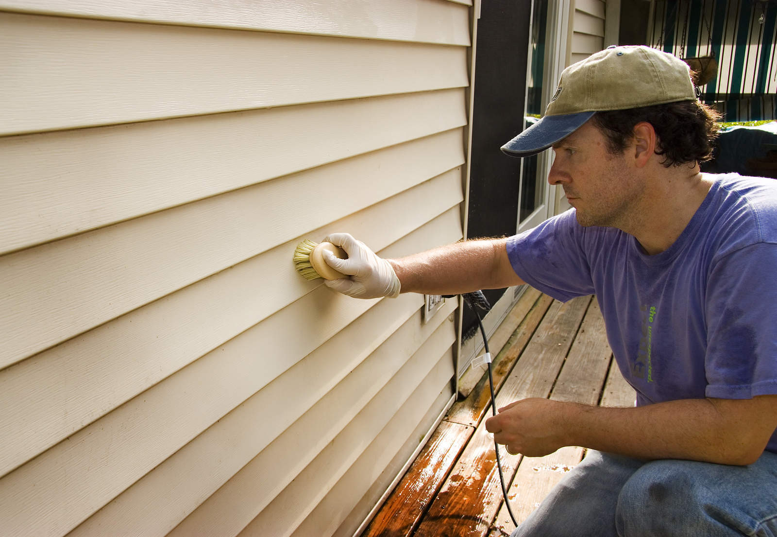 home's exterior maintenance tips